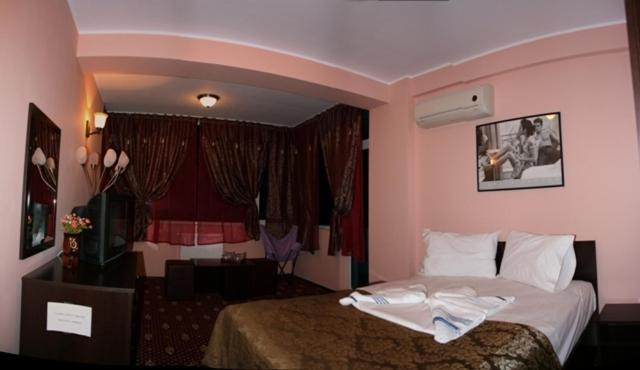 Hotel Austin 3*